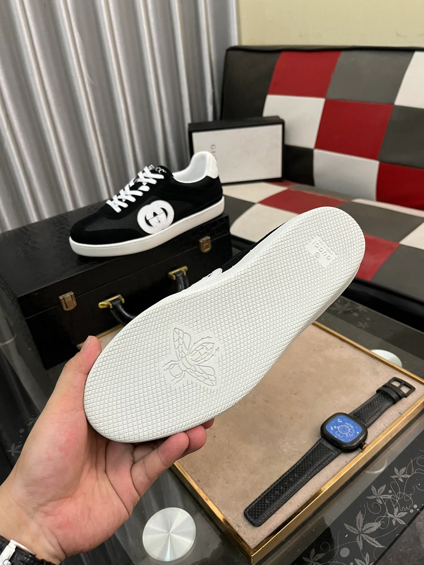 Men's shoes💰380⌚️⌚️[GUCCI] Gucci men's casual shoes are absolutely popular🔥The ultimate matching item for trendy men! The charm of super texture is irresistible, the main recommendation, the flower leather color is bright! The upper is made of high-quality cowhide + brand printed fabric, sheepskin feet, wear-resistant rubber sole, noble and elegant! Extremely comfortable🎁🎁You can be as handsome as you want💪 38-447️⃣colors available